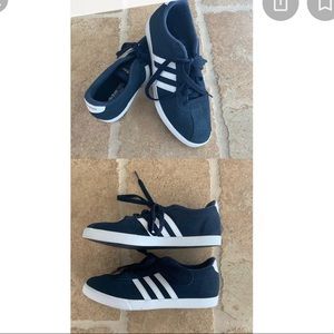 Womens ADIDAS NEO comfort footbed Navy blue suede sneakers tennis shoes